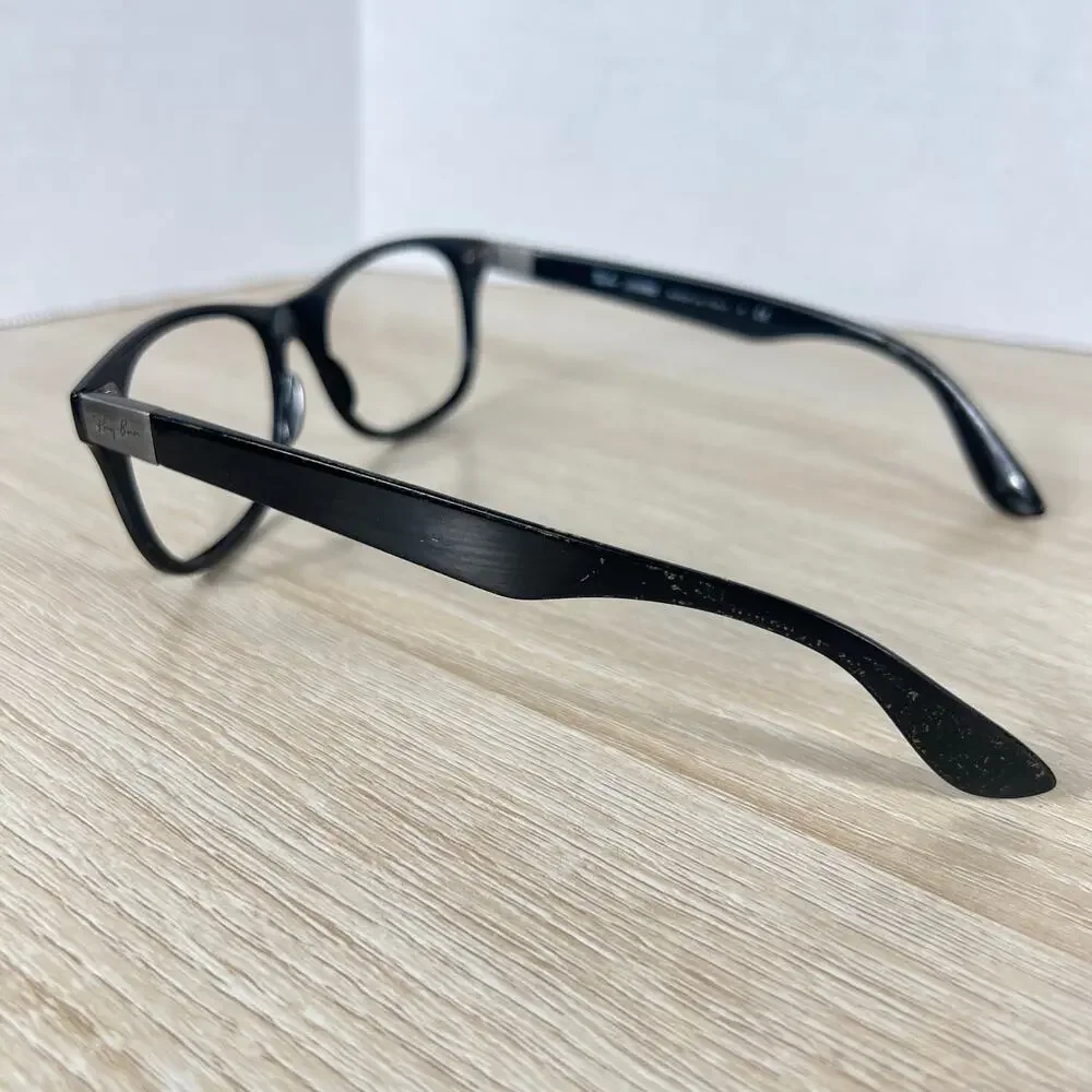 Ray-Ban RB7032 5206 LiteForce Sunglasses Black DAMAGED 55-17-150 Italy